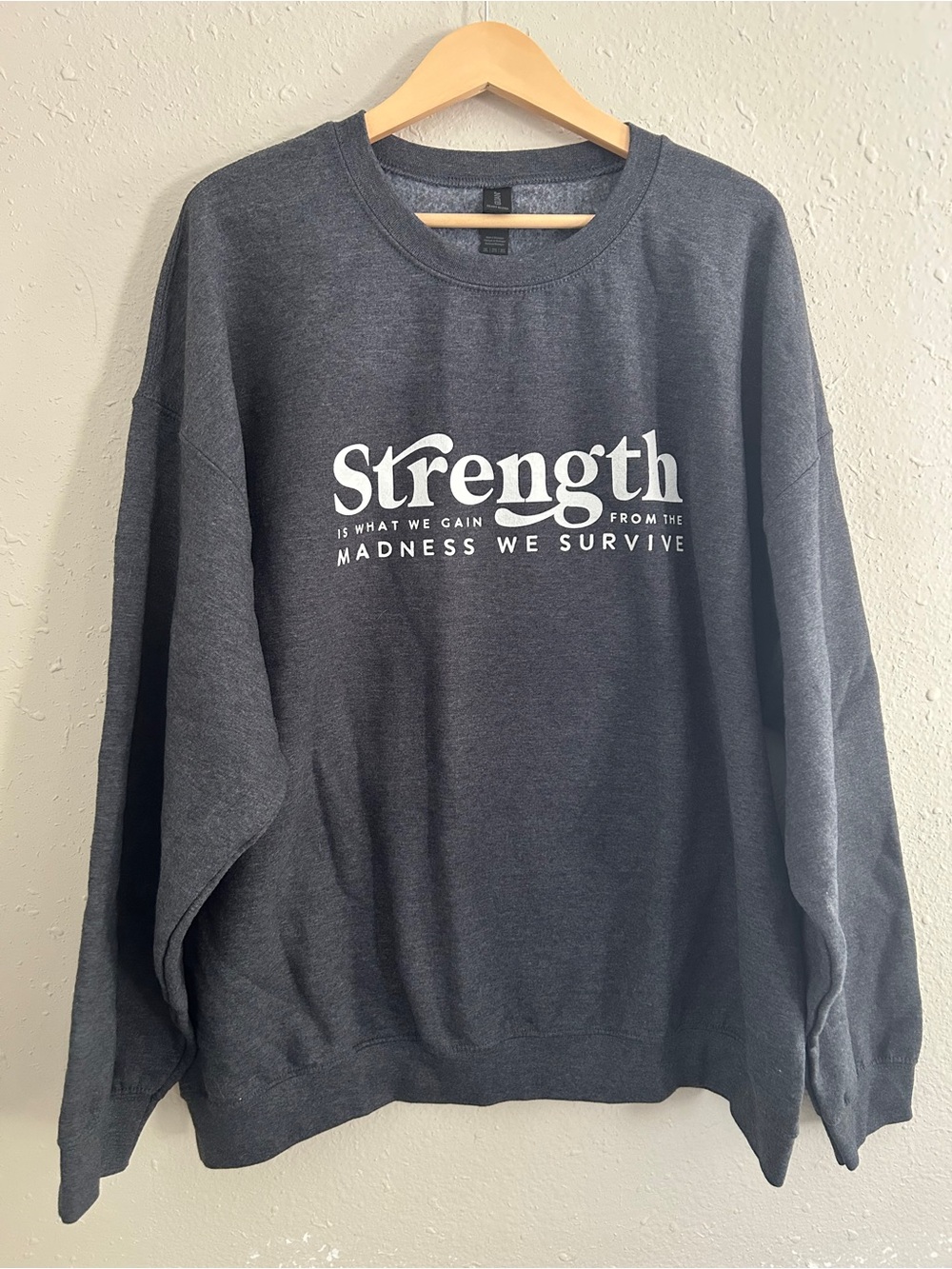 Strength Survive Graphic Crewneck Sweatshirt Dark Gray Comfy Soft Fall XXL